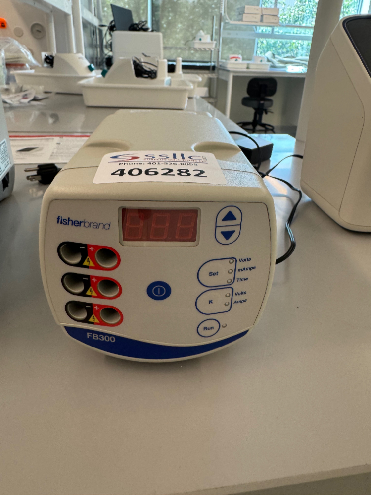 Image of Fisherbrand FB300 Electrophoresis Power Supply